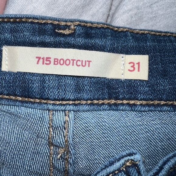 🆕NWT Levi’s 715 Bootcut size 31/12 Short - Picture 9 of 9